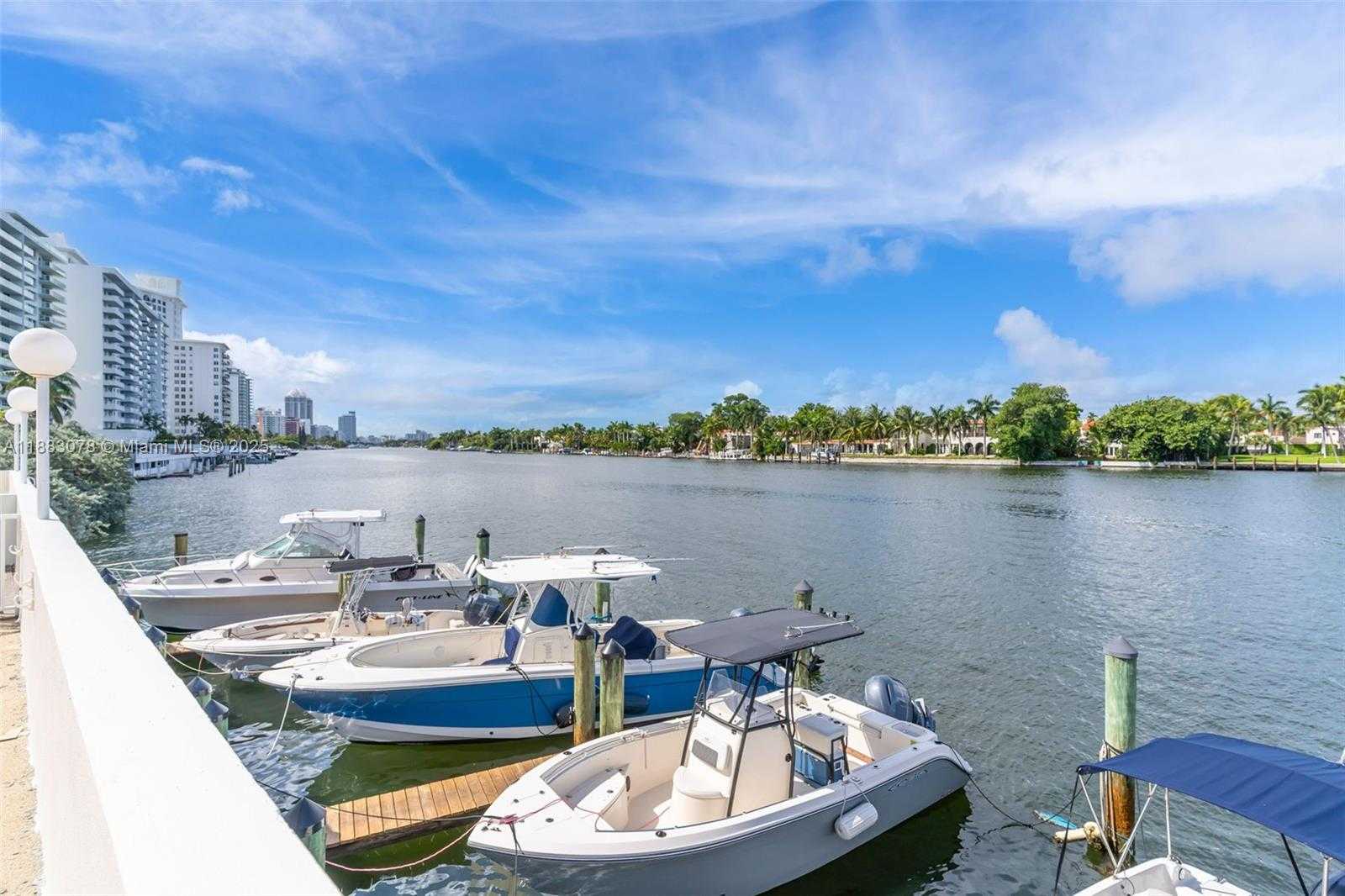 Small Image of 5838 COLLINS AVE #6H, Miami Beach Number 24