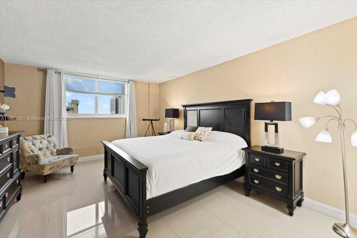 Small Image of 19380 COLLINS AVE #1602, Sunny Isles Beach Number 26