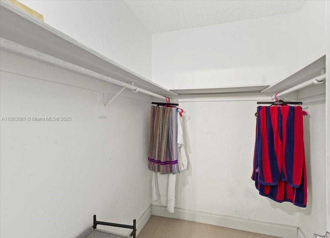 Small Image of 19380 COLLINS AVE #1602, Sunny Isles Beach Number 31