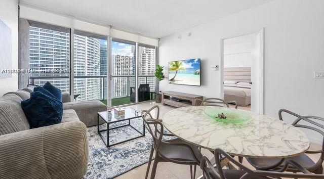 Small Image of 485 BRICKELL AVE #3503, Miami Number 9