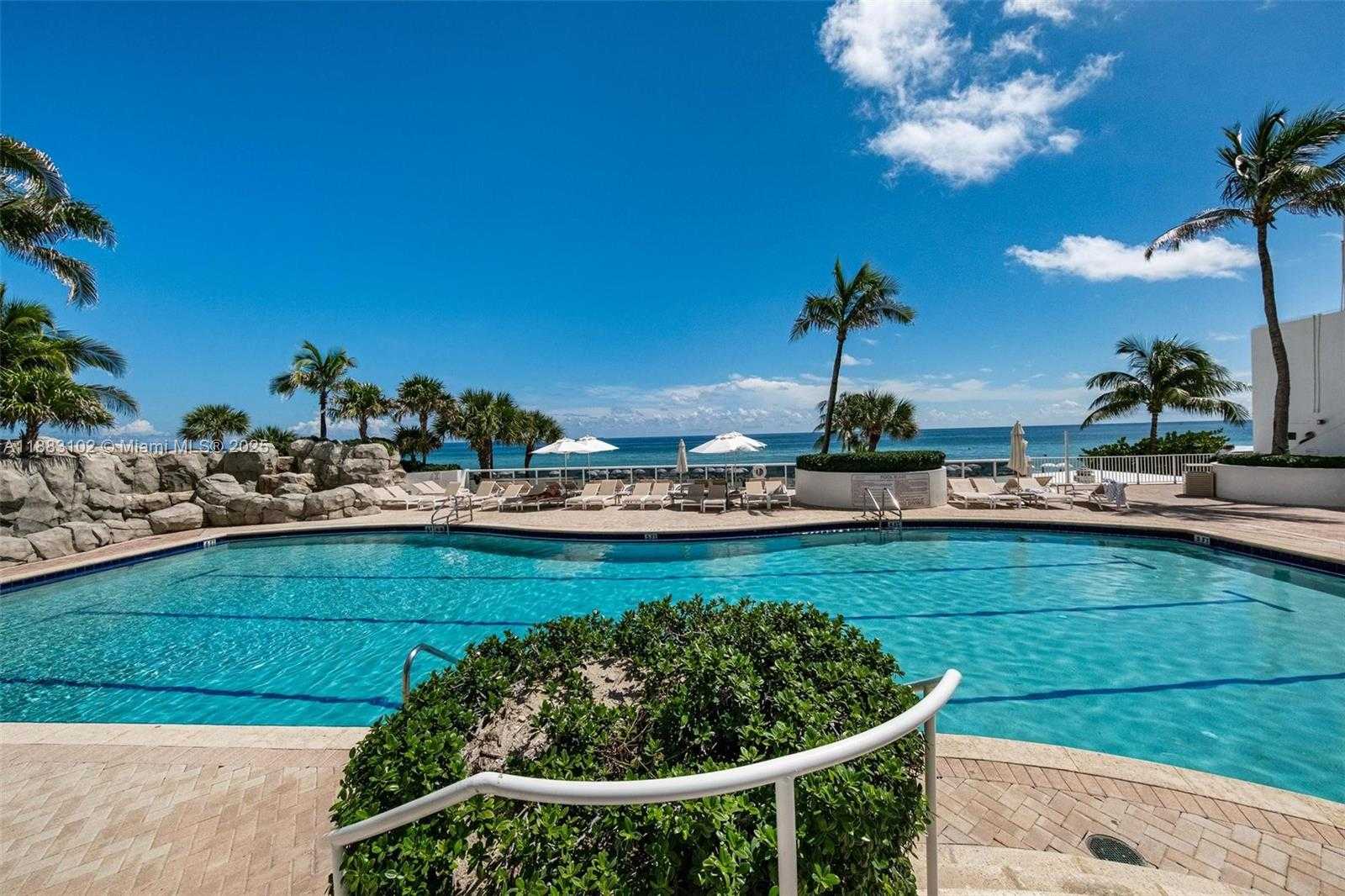 Small Image of 18001 COLLINS AVE #1604, Sunny Isles Beach Number 17