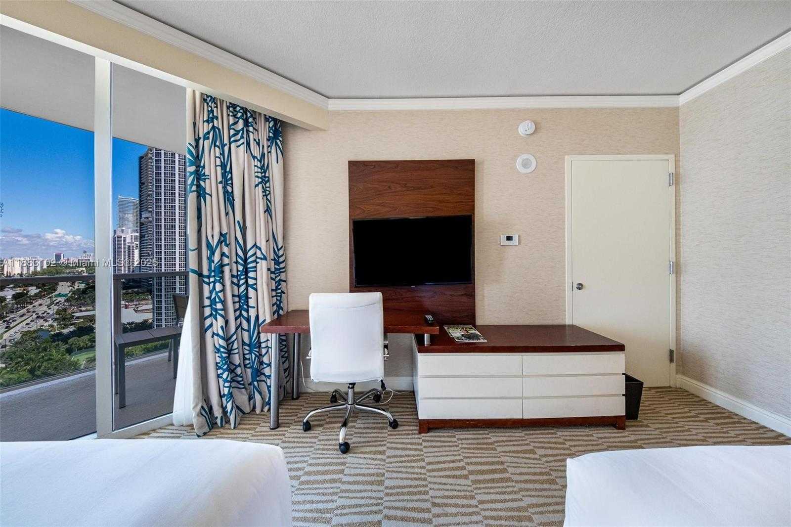 Small Image of 18001 COLLINS AVE #1604, Sunny Isles Beach Number 29
