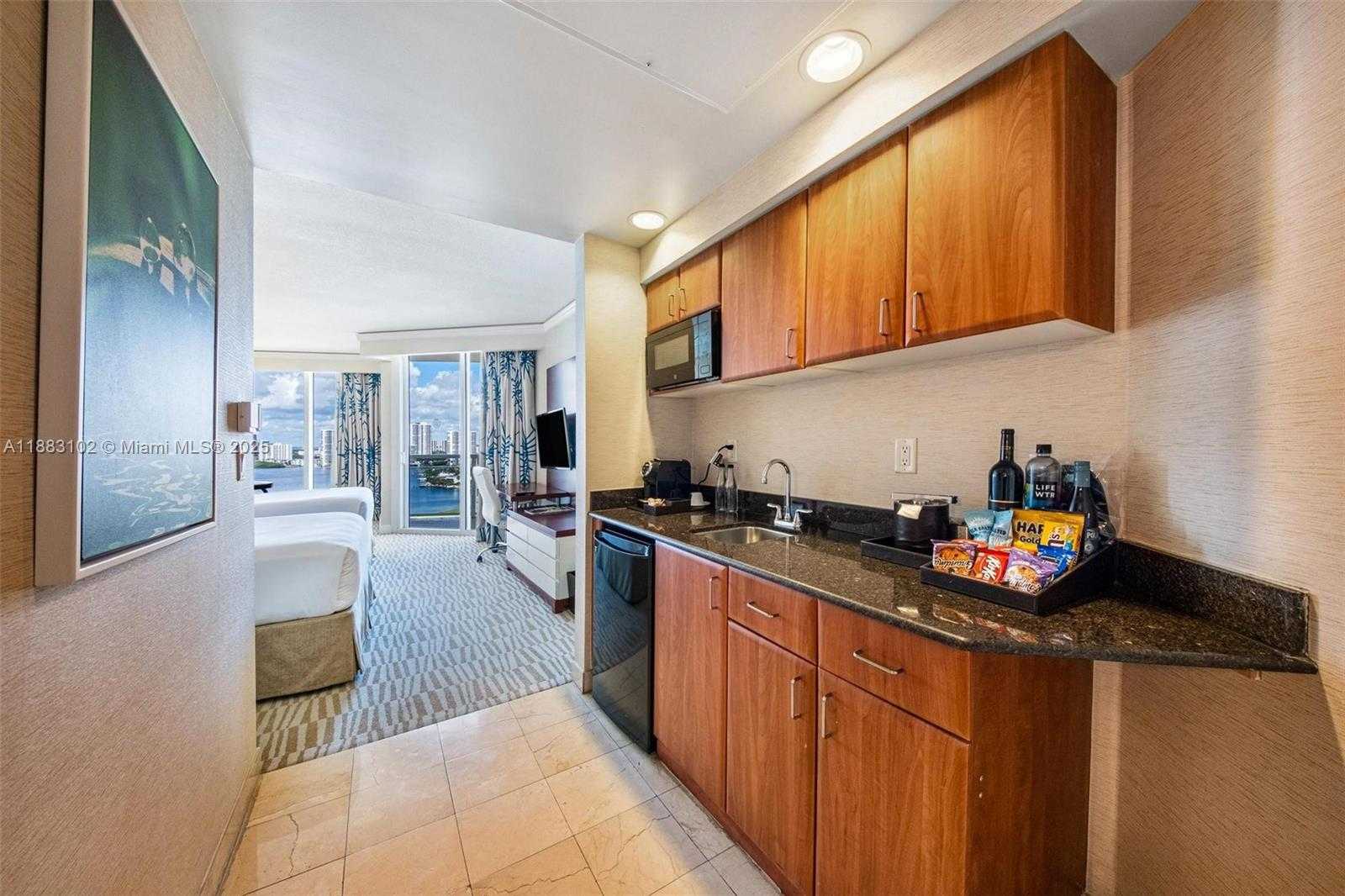 Small Image of 18001 COLLINS AVE #1604, Sunny Isles Beach Number 31