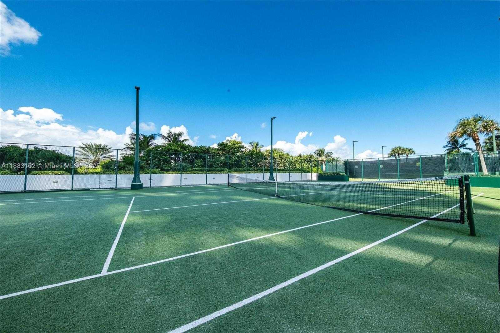 Small Image of 18001 COLLINS AVE #1604, Sunny Isles Beach Number 8
