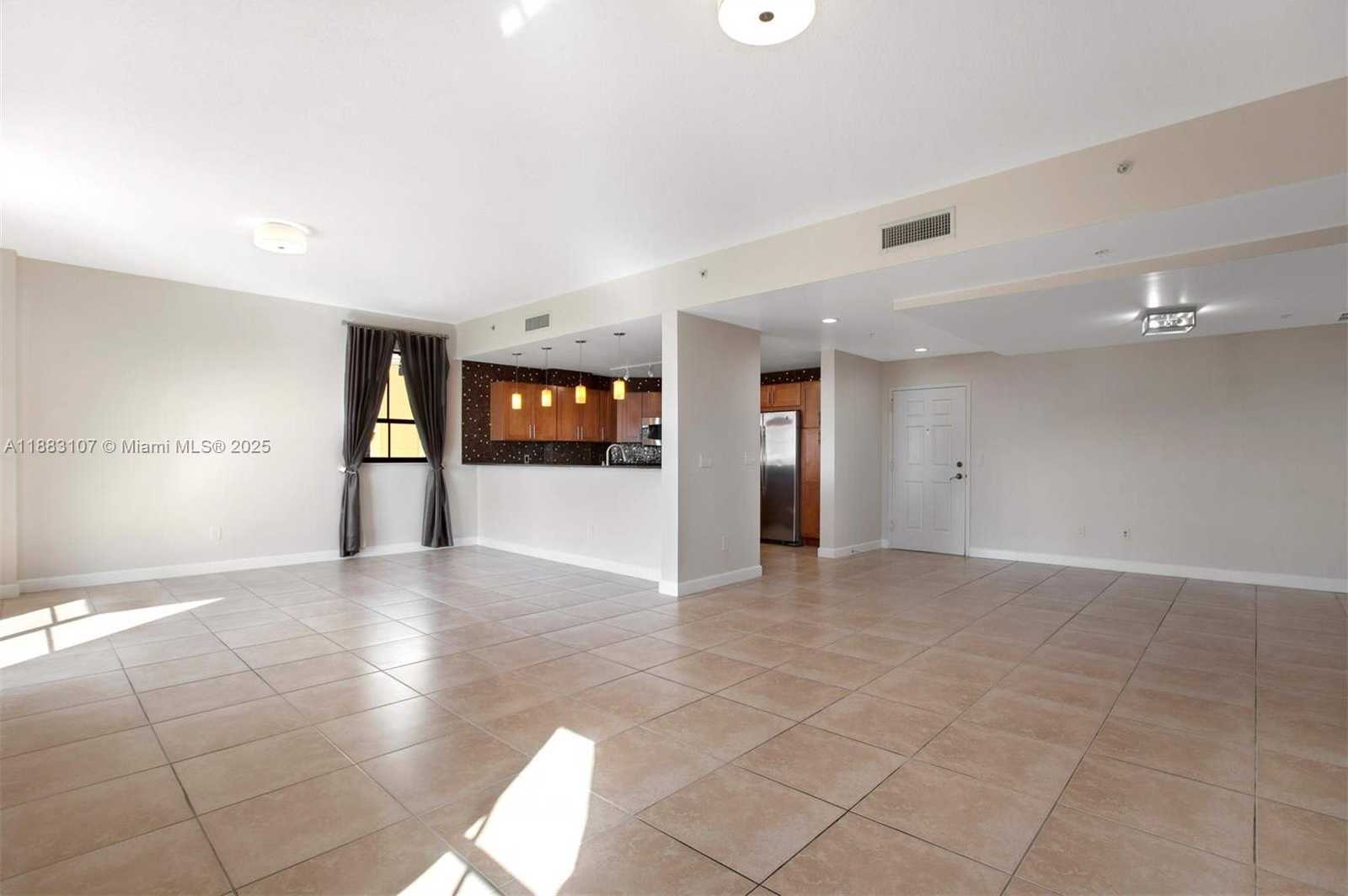 Small Image of 8390 SOUTH WEST 72ND AVE #412, Miami Number 3