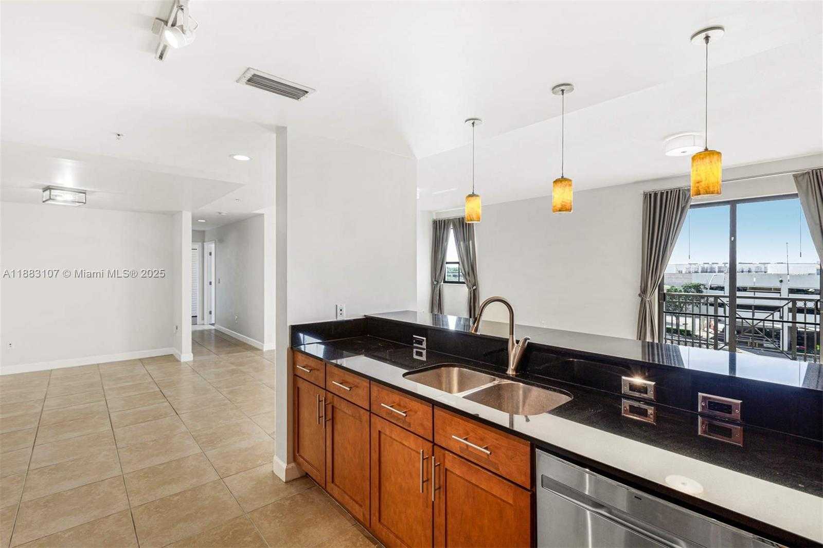 Small Image of 8390 SOUTH WEST 72ND AVE #412, Miami Number 6