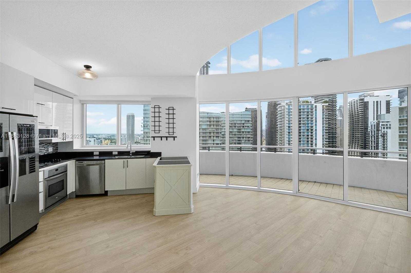 Small Image of 60 SOUTH WEST 13TH ST #3026, Miami Number 3