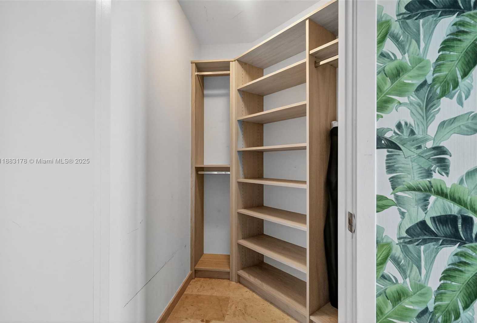 Small Image of 88 SOUTH WEST 7TH ST #2402, Miami Number 10