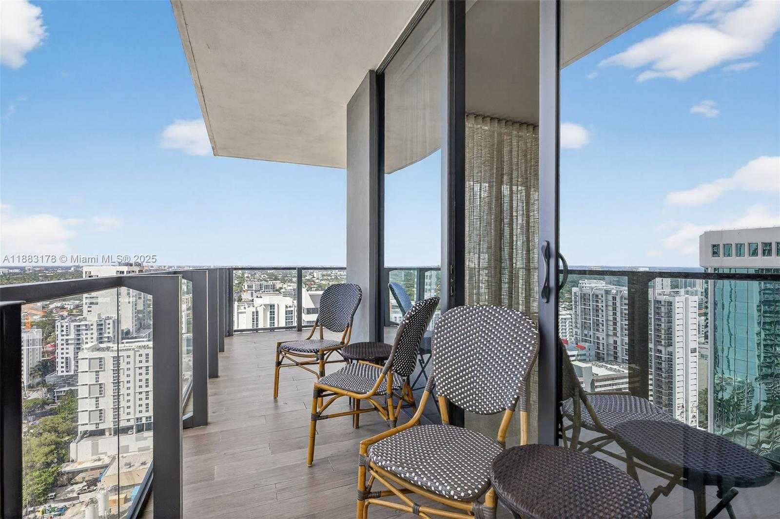 Small Image of 88 SOUTH WEST 7TH ST #2402, Miami Number 2