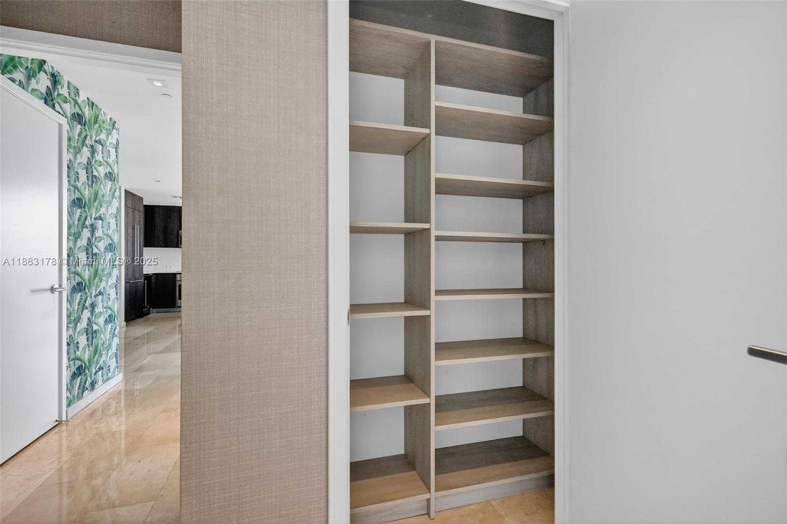 Small Image of 88 SOUTH WEST 7TH ST #2402, Miami Number 21