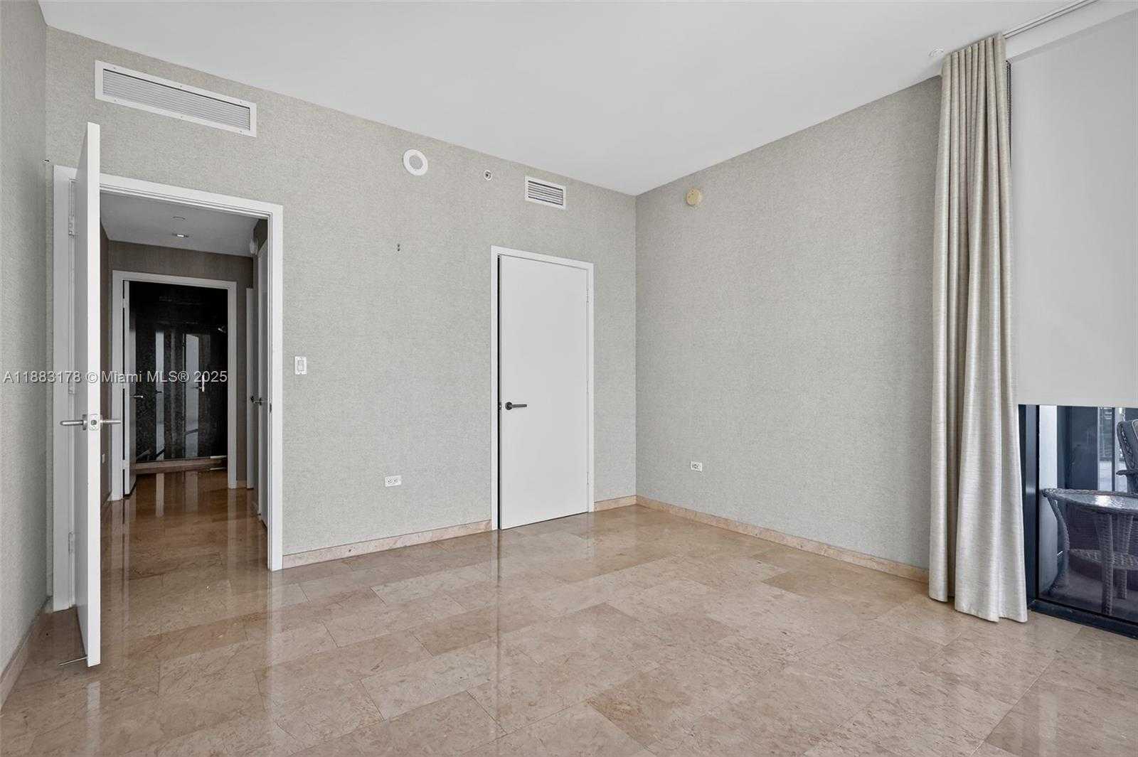 Small Image of 88 SOUTH WEST 7TH ST #2402, Miami Number 46