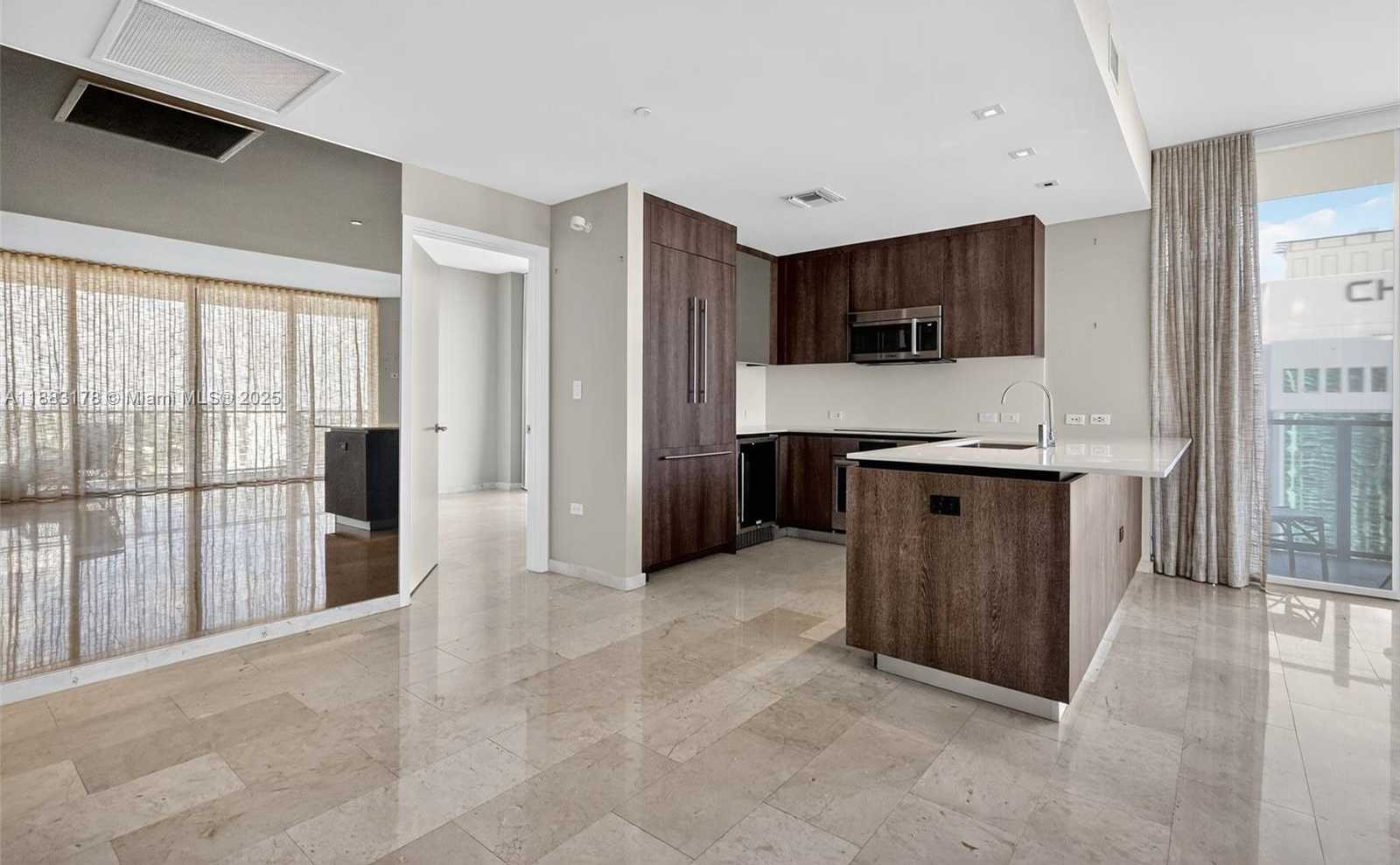 Small Image of 88 SOUTH WEST 7TH ST #2402, Miami Number 5