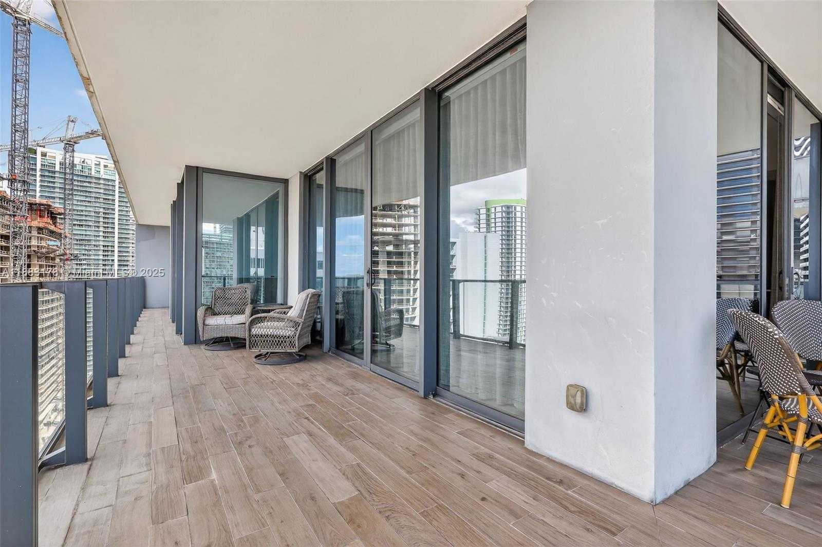 Small Image of 88 SOUTH WEST 7TH ST #2402, Miami Number 51