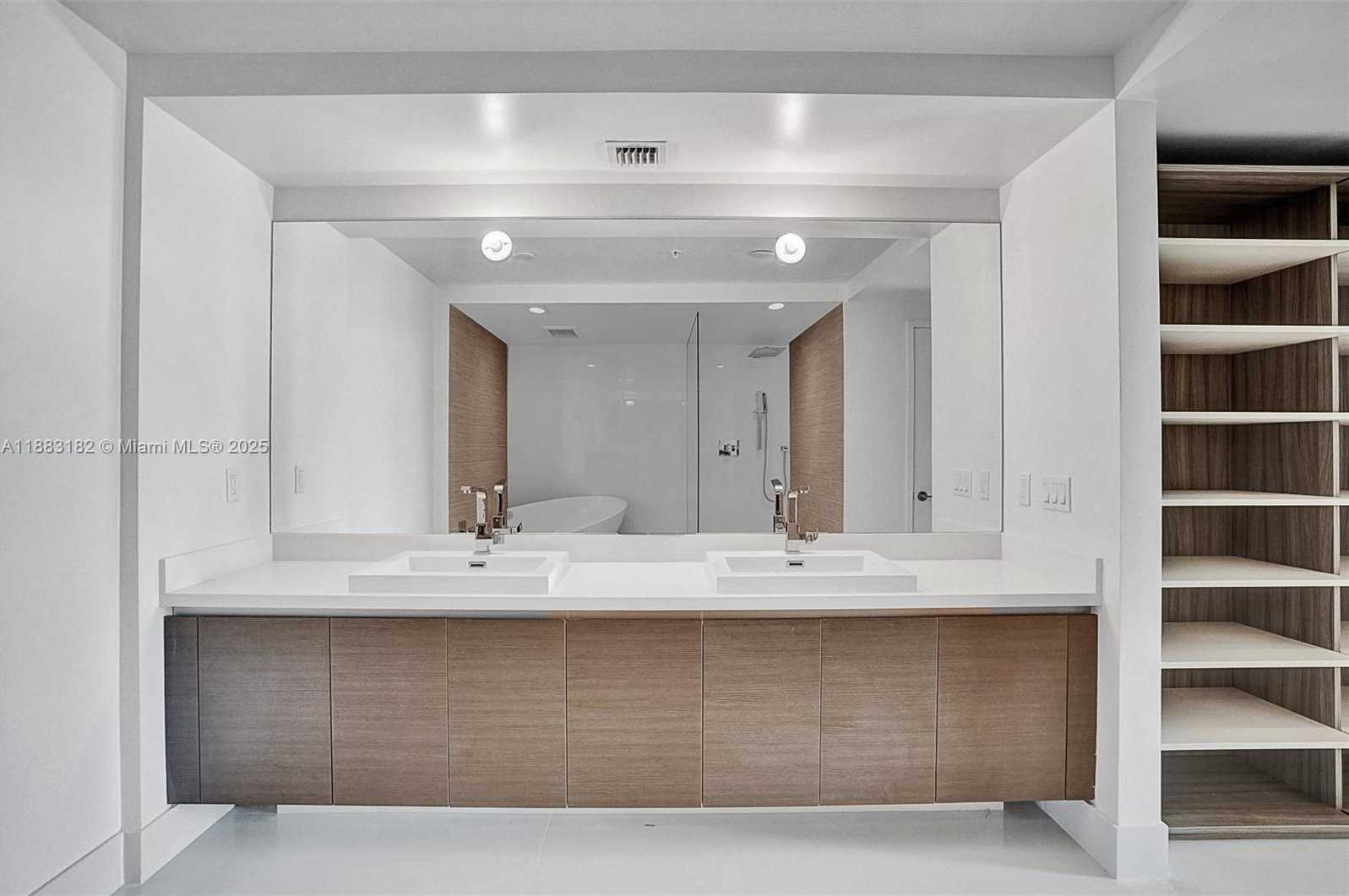 Small Image of 330 SUNNY ISLES BLVD #5-2205, Sunny Isles Beach Number 16
