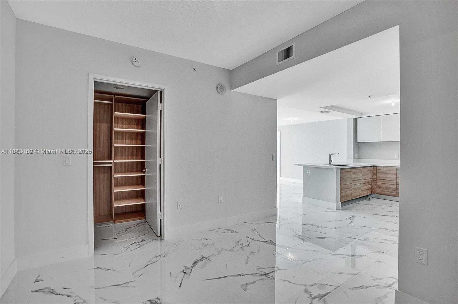 Small Image of 330 SUNNY ISLES BLVD #5-2205, Sunny Isles Beach Number 31