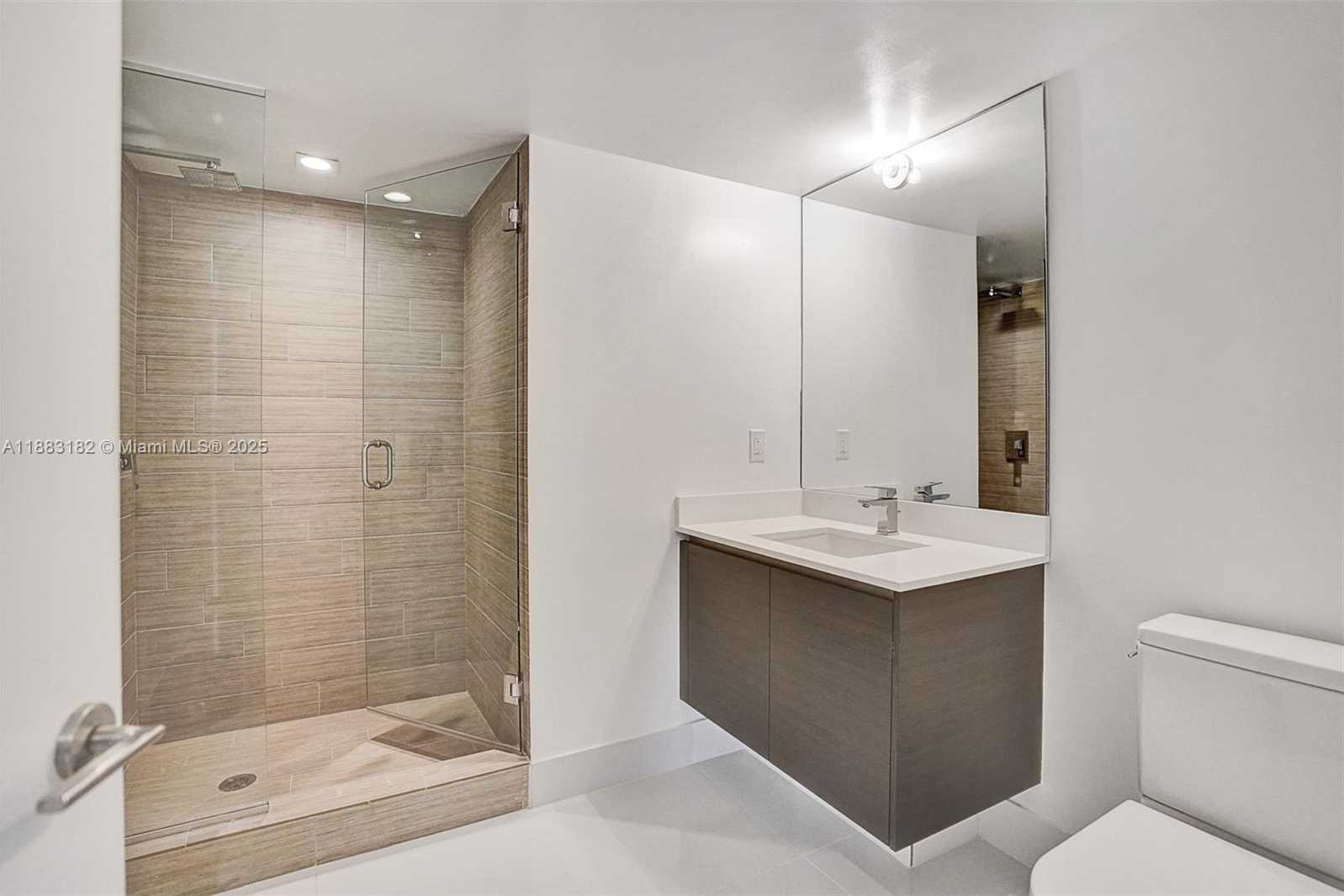 Small Image of 330 SUNNY ISLES BLVD #5-2205, Sunny Isles Beach Number 32