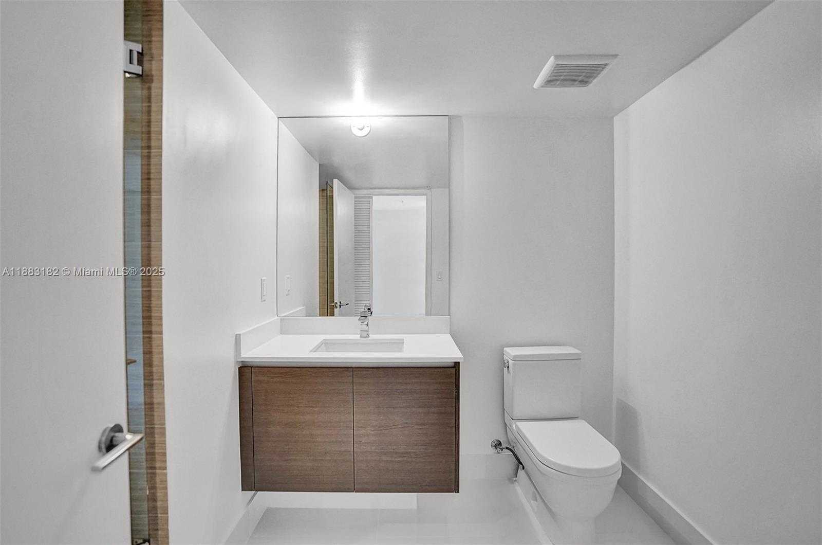 Small Image of 330 SUNNY ISLES BLVD #5-2205, Sunny Isles Beach Number 34
