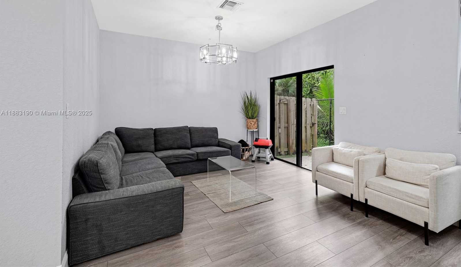 Small Image of 156 SOUTH WEST 185TH WAY, Pembroke Pines Number 15