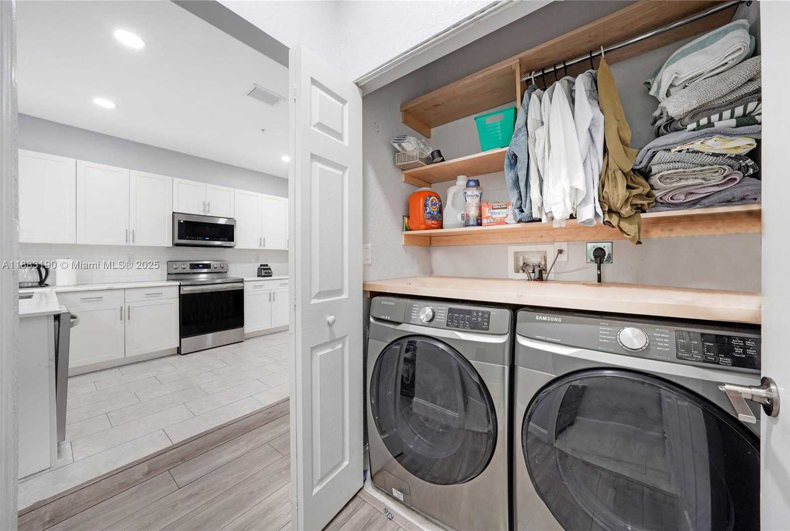 Small Image of 156 SOUTH WEST 185TH WAY, Pembroke Pines Number 19