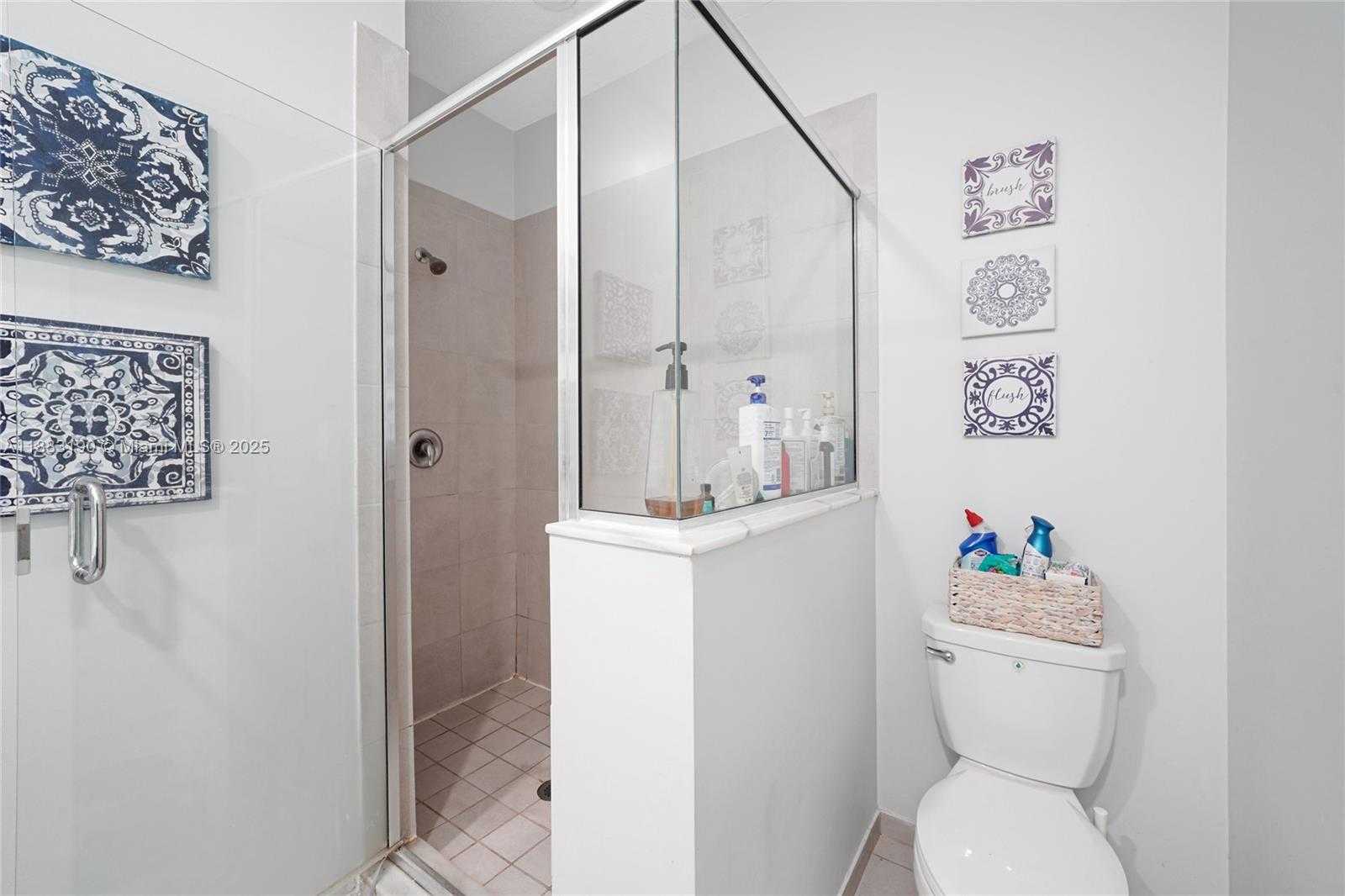 Small Image of 156 SOUTH WEST 185TH WAY, Pembroke Pines Number 23