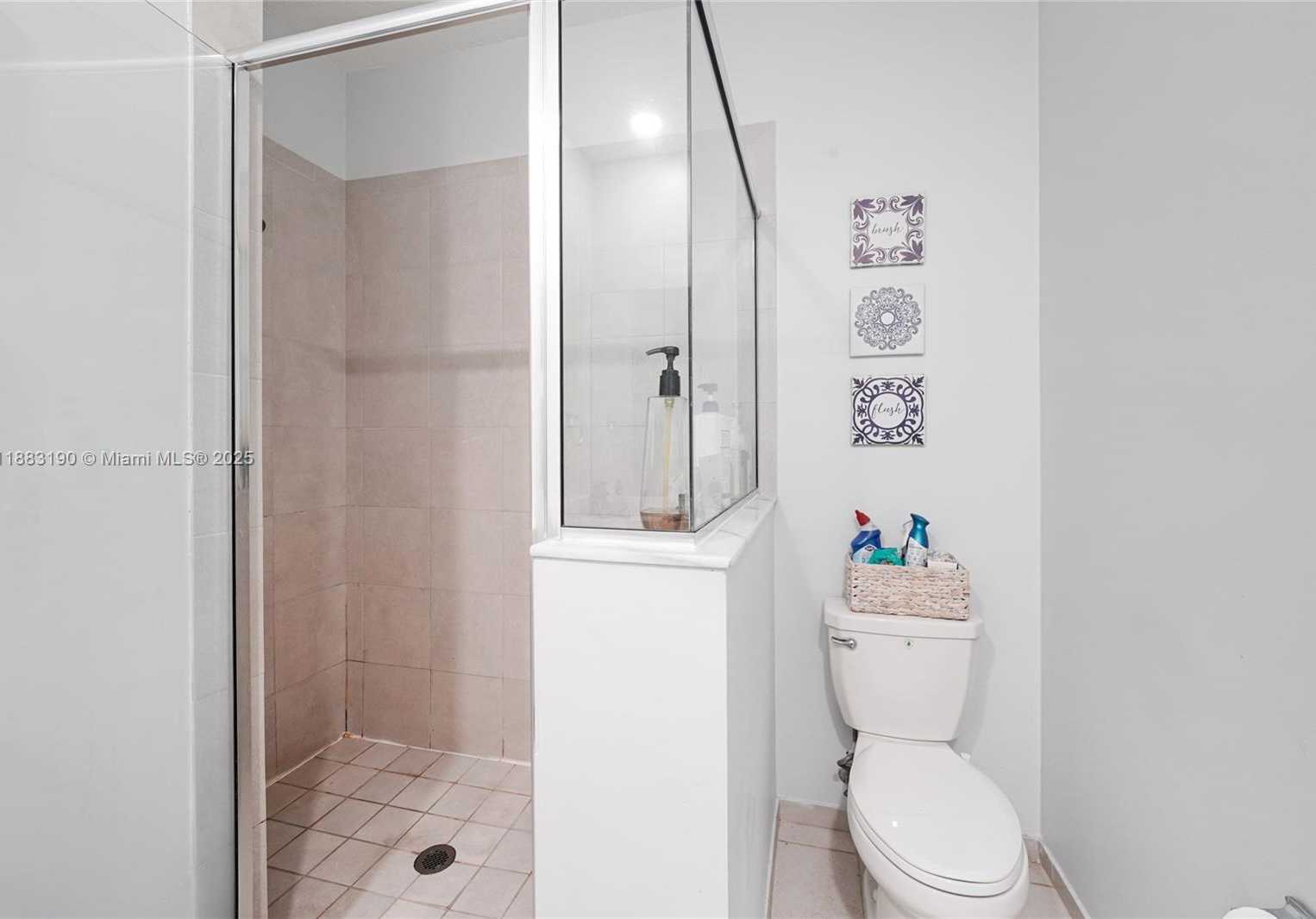 Small Image of 156 SOUTH WEST 185TH WAY, Pembroke Pines Number 24