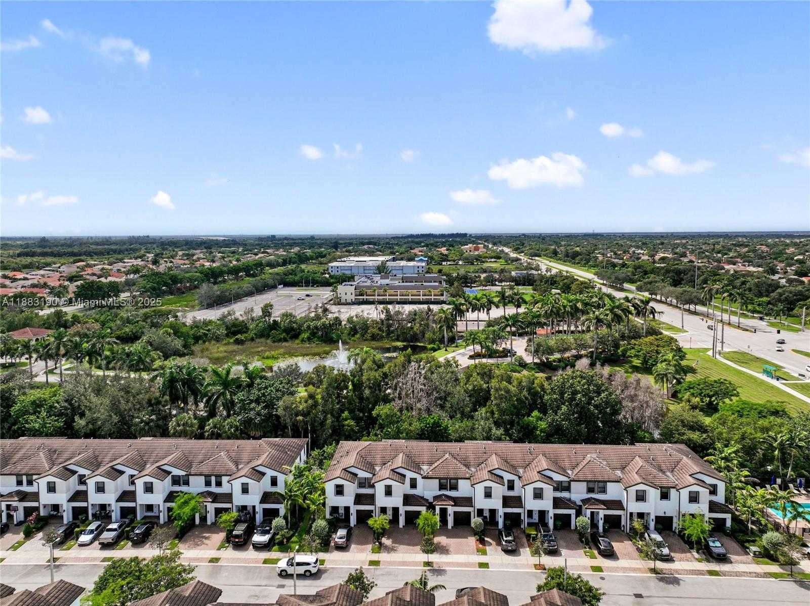 Small Image of 156 SOUTH WEST 185TH WAY, Pembroke Pines Number 41