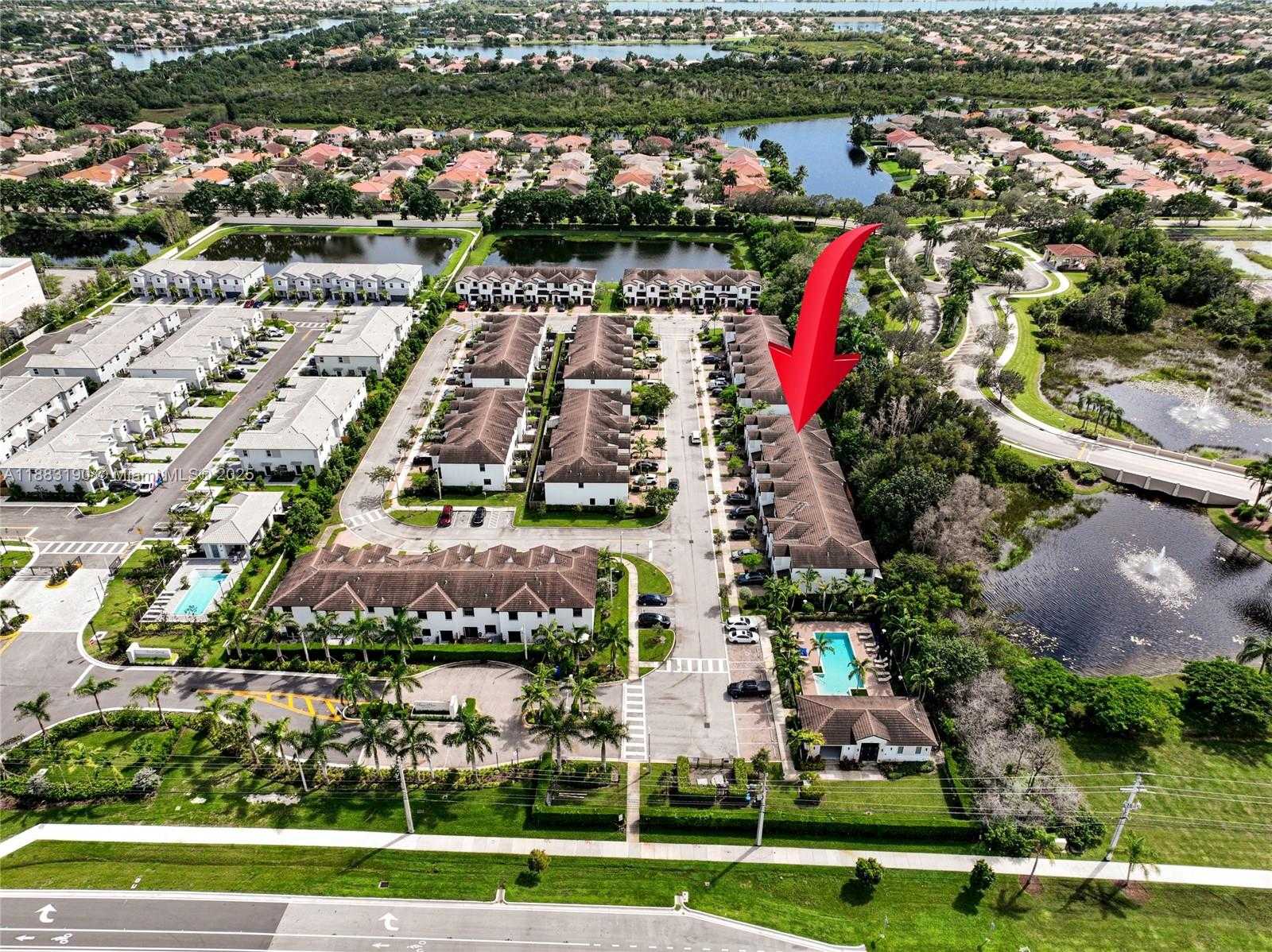 Small Image of 156 SOUTH WEST 185TH WAY, Pembroke Pines Number 51