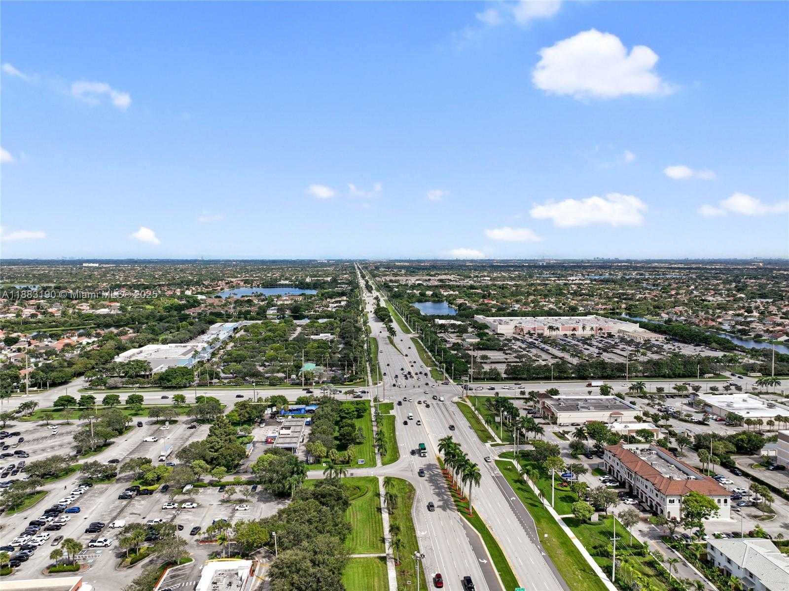 Small Image of 156 SOUTH WEST 185TH WAY, Pembroke Pines Number 58