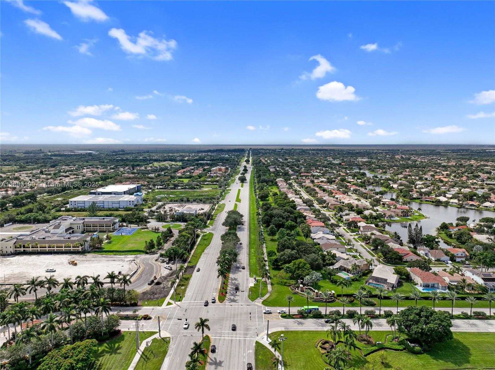 Small Image of 156 SOUTH WEST 185TH WAY, Pembroke Pines Number 59