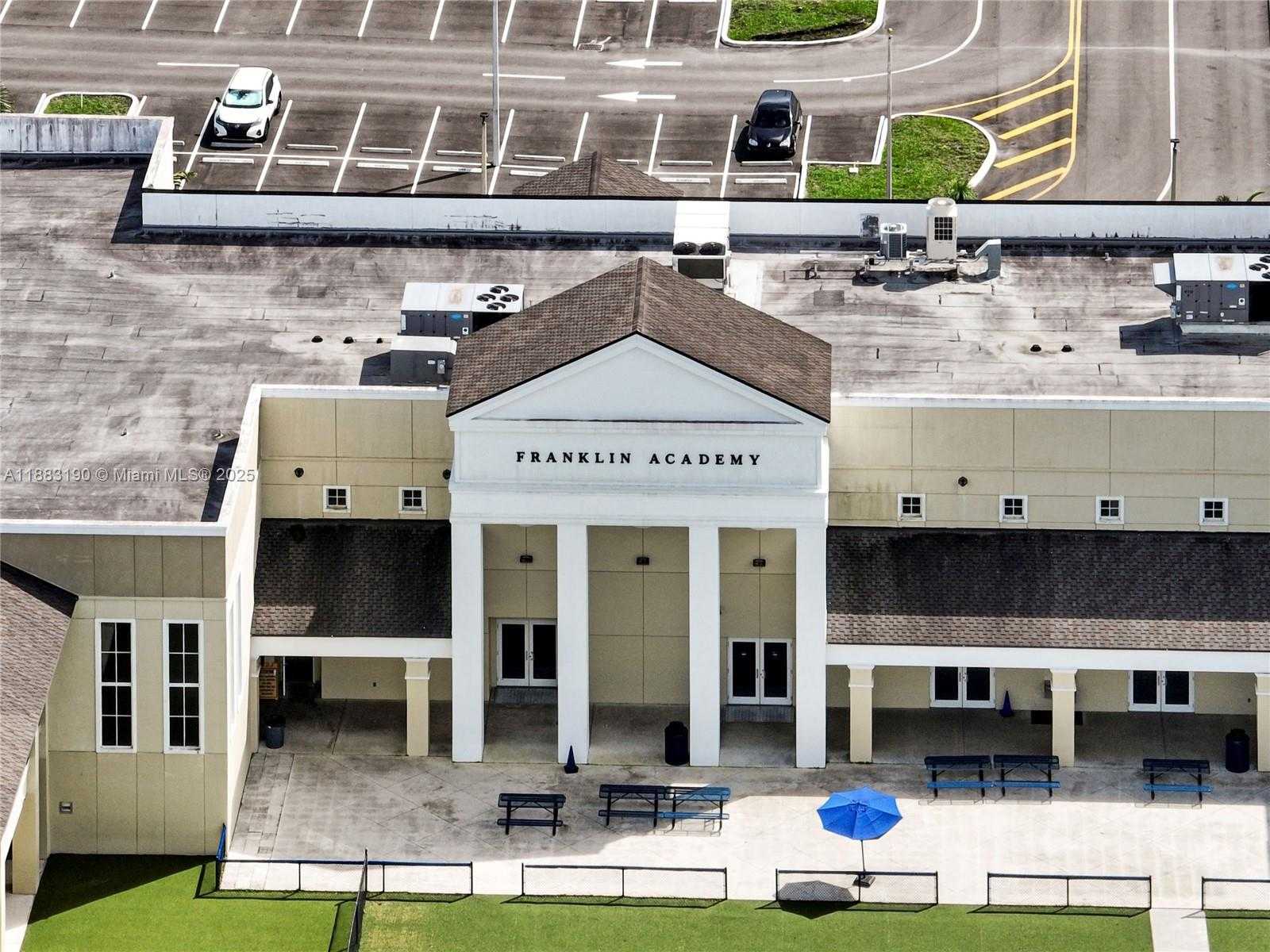 Small Image of 156 SOUTH WEST 185TH WAY, Pembroke Pines Number 61