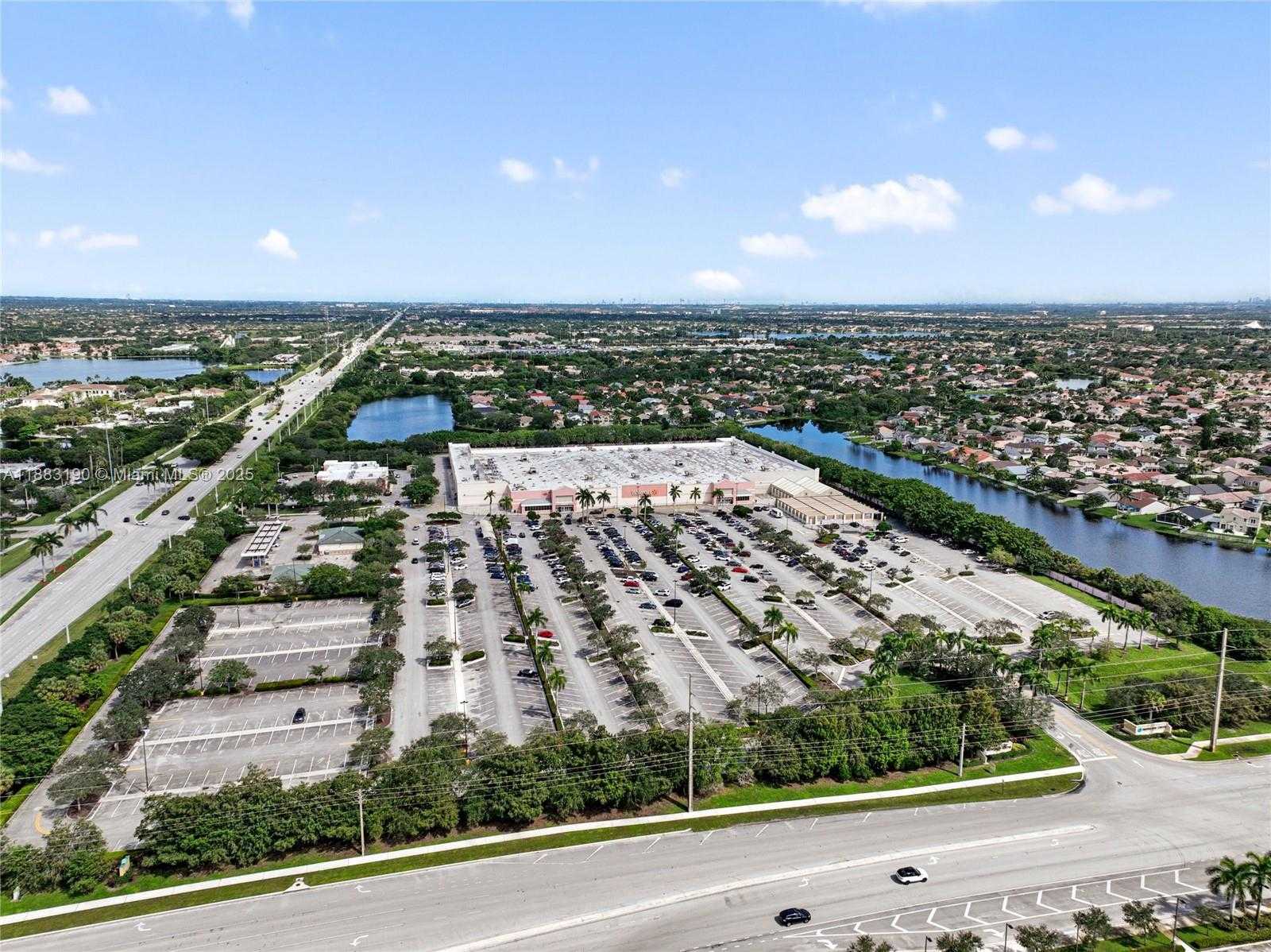 Small Image of 156 SOUTH WEST 185TH WAY, Pembroke Pines Number 64