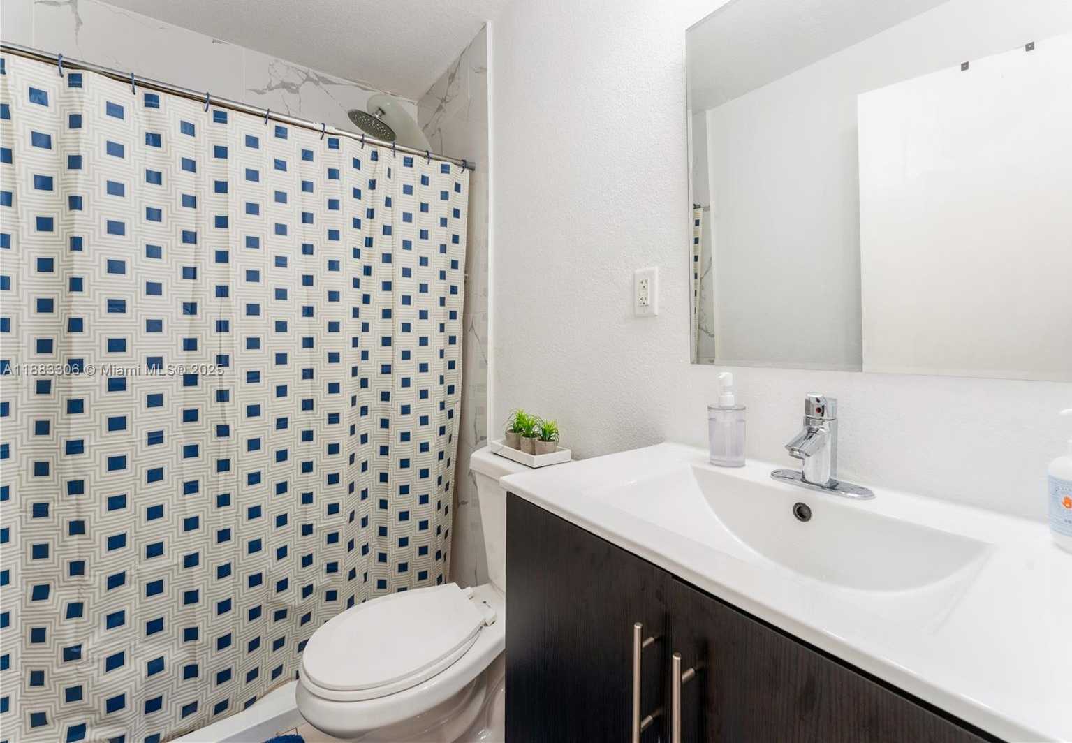 Small Image of 14366 SOUTH WEST 258TH LN, Homestead Number 13