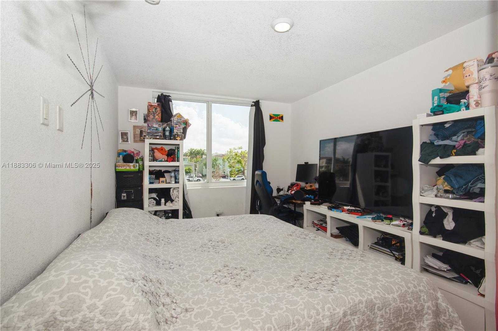 Small Image of 14366 SOUTH WEST 258TH LN, Homestead Number 16