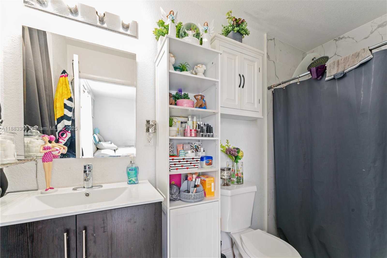 Small Image of 14366 SOUTH WEST 258TH LN, Homestead Number 20