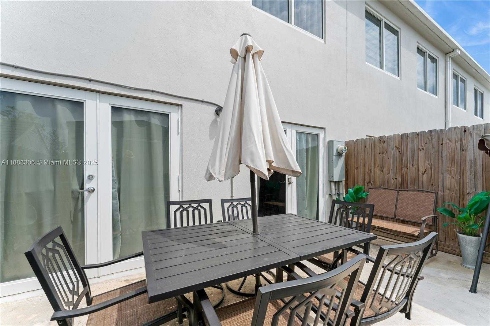 Small Image of 14366 SOUTH WEST 258TH LN, Homestead Number 26