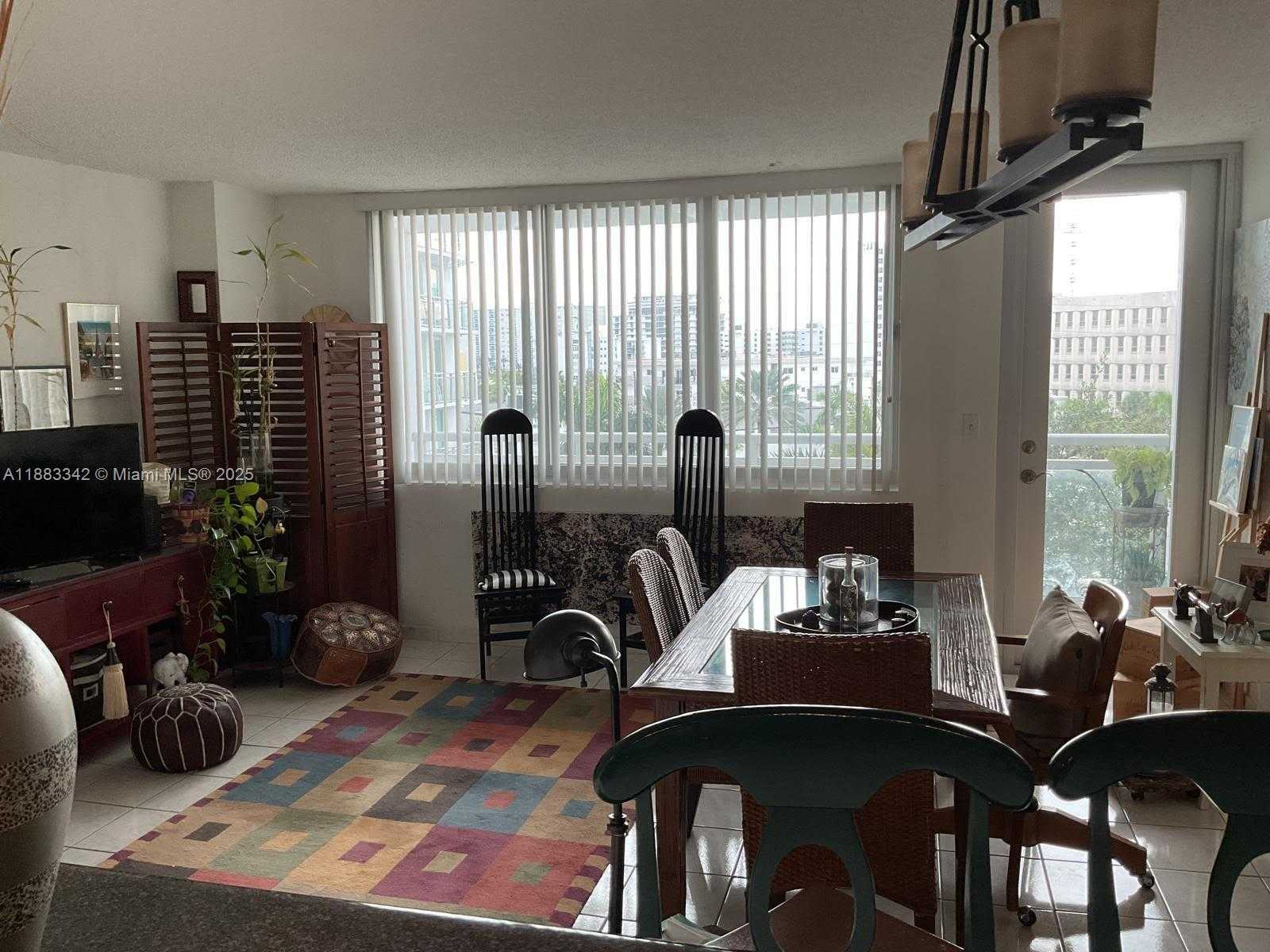 Small Image of 7135 COLLINS AVE #533, Miami Beach Number 5