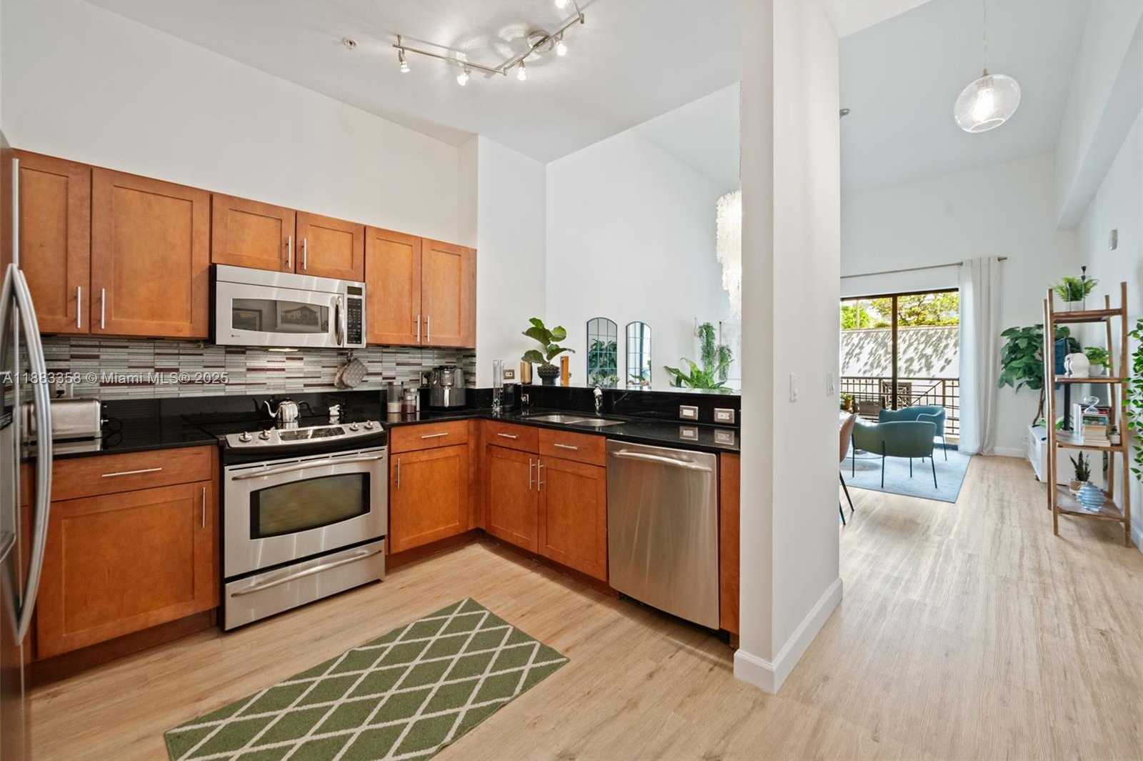 Small Image of 8390 SOUTH WEST 72ND AVE #314, Miami Number 7