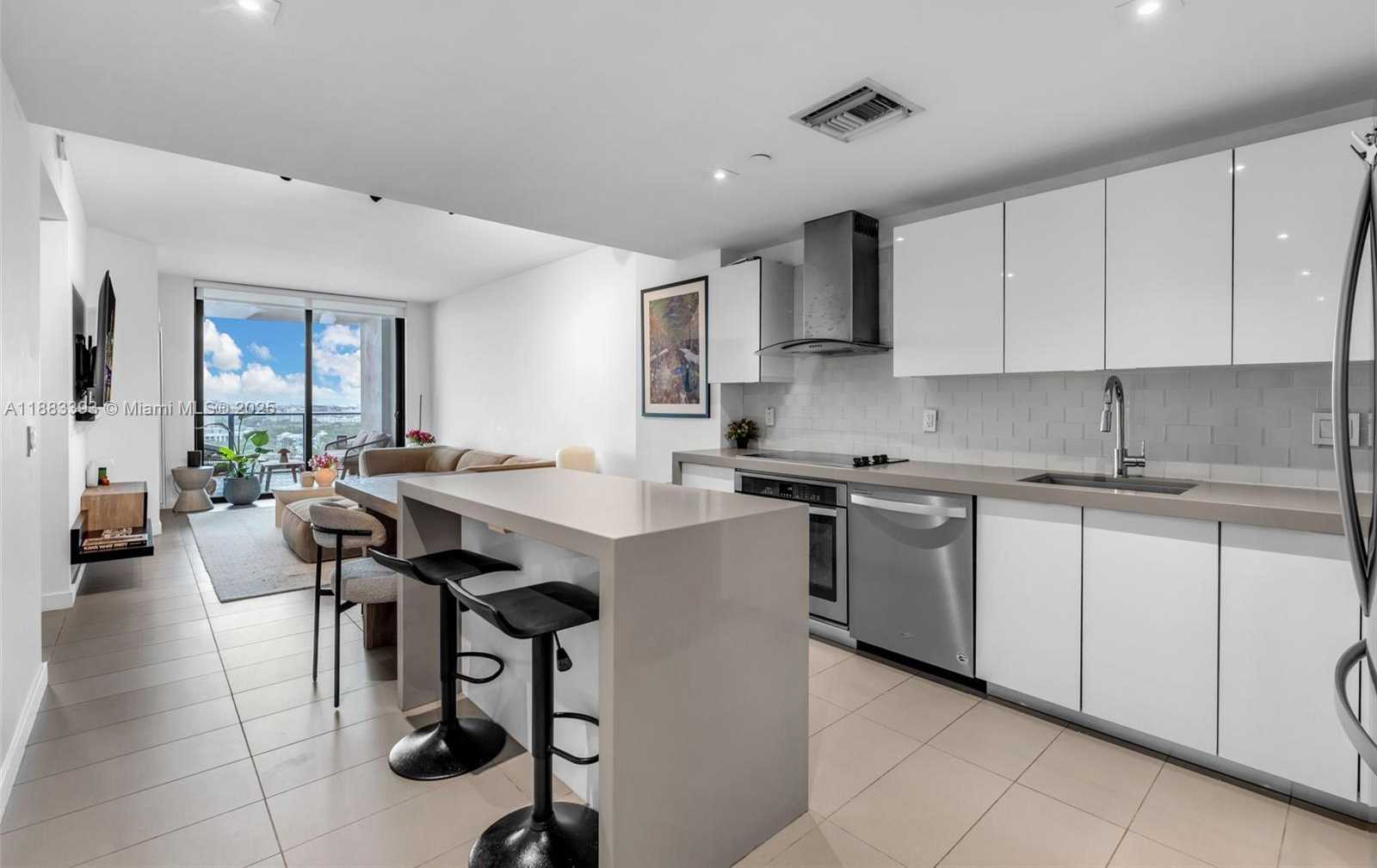 Small Image of 1600 NORTH EAST 1ST AVE #1511, Miami Number 4