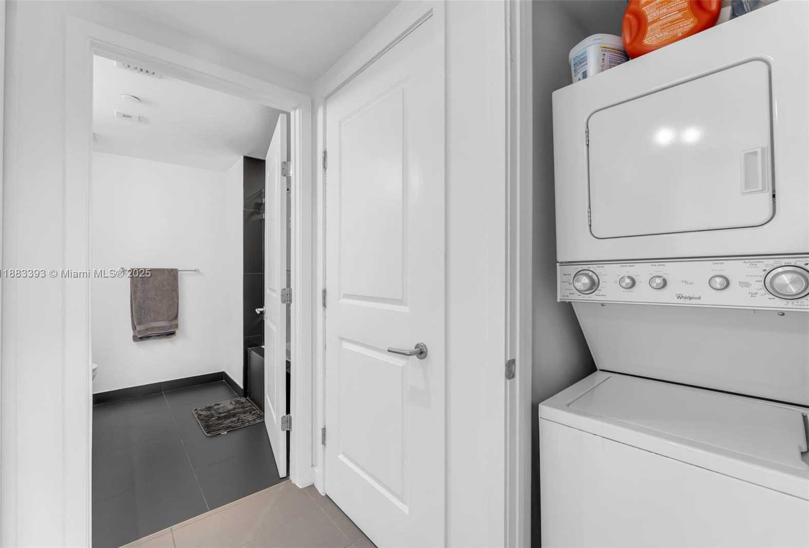 Small Image of 1600 NORTH EAST 1ST AVE #1511, Miami Number 9