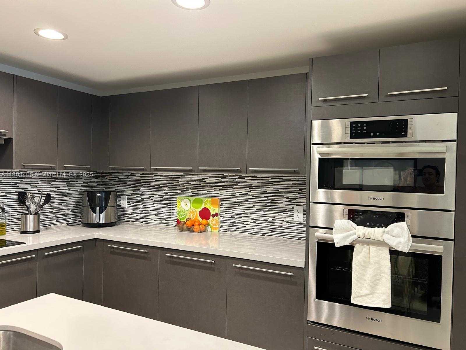 Small Image of 7825 NORTH WEST 107TH AVE #309, Doral Number 5
