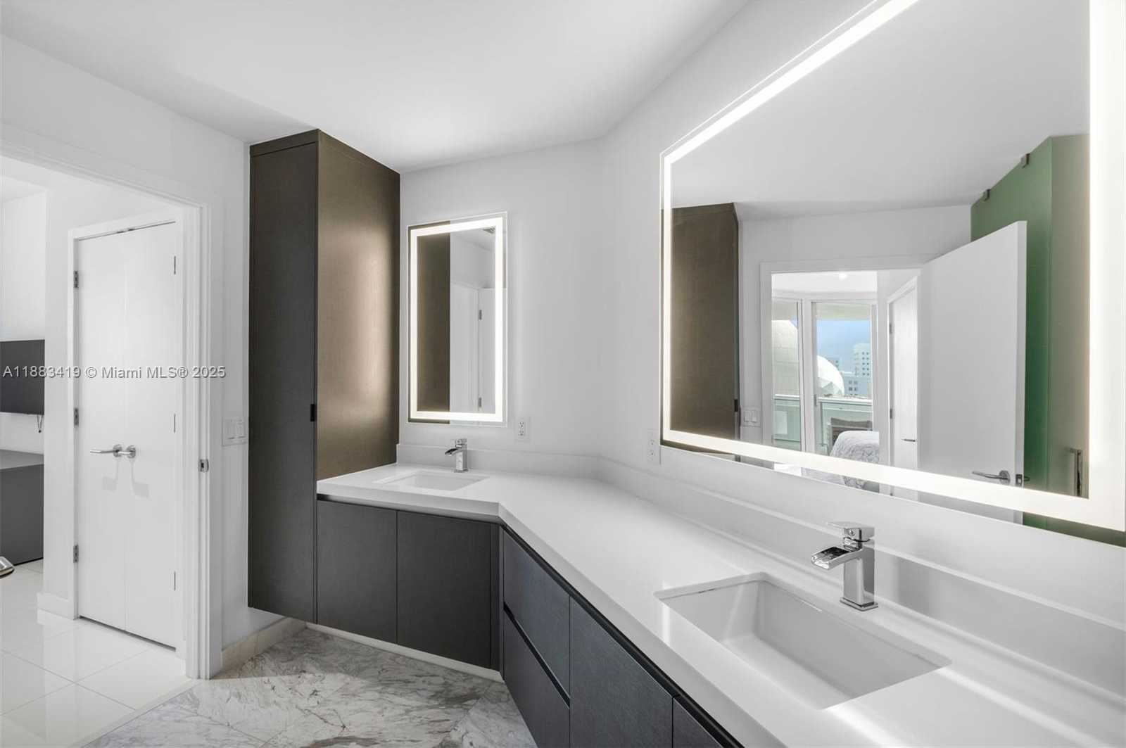 Small Image of 851 NORTH EAST 1ST AVE #1008, Miami Number 24
