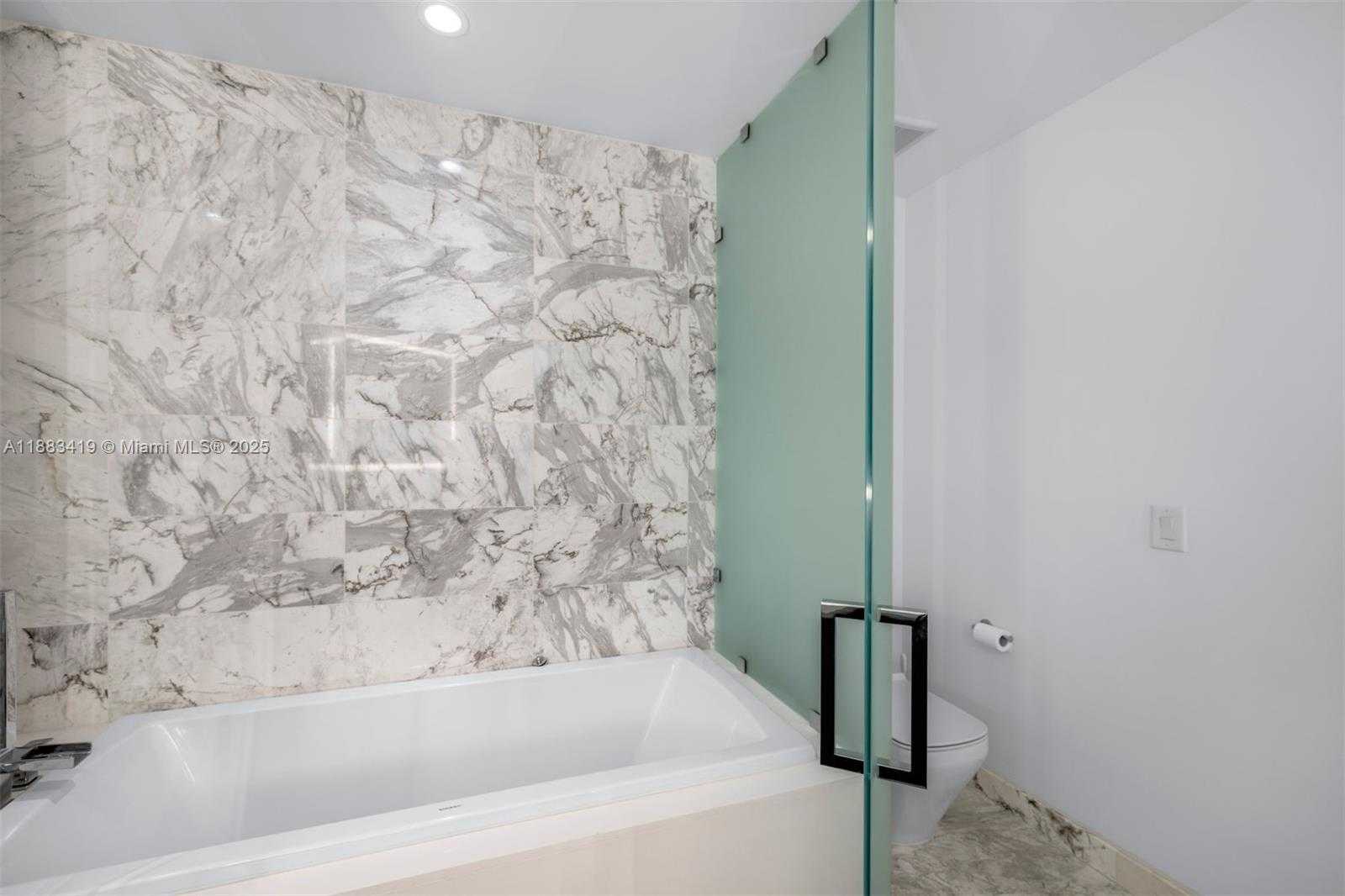 Small Image of 851 NORTH EAST 1ST AVE #1008, Miami Number 29