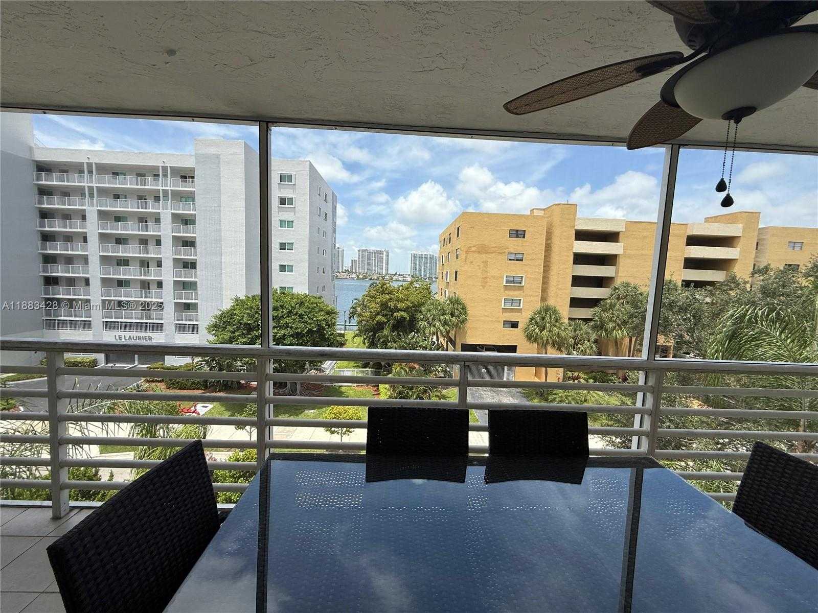 Small Image of 17801 NORTH BAY RD #505, Sunny Isles Beach Number 21