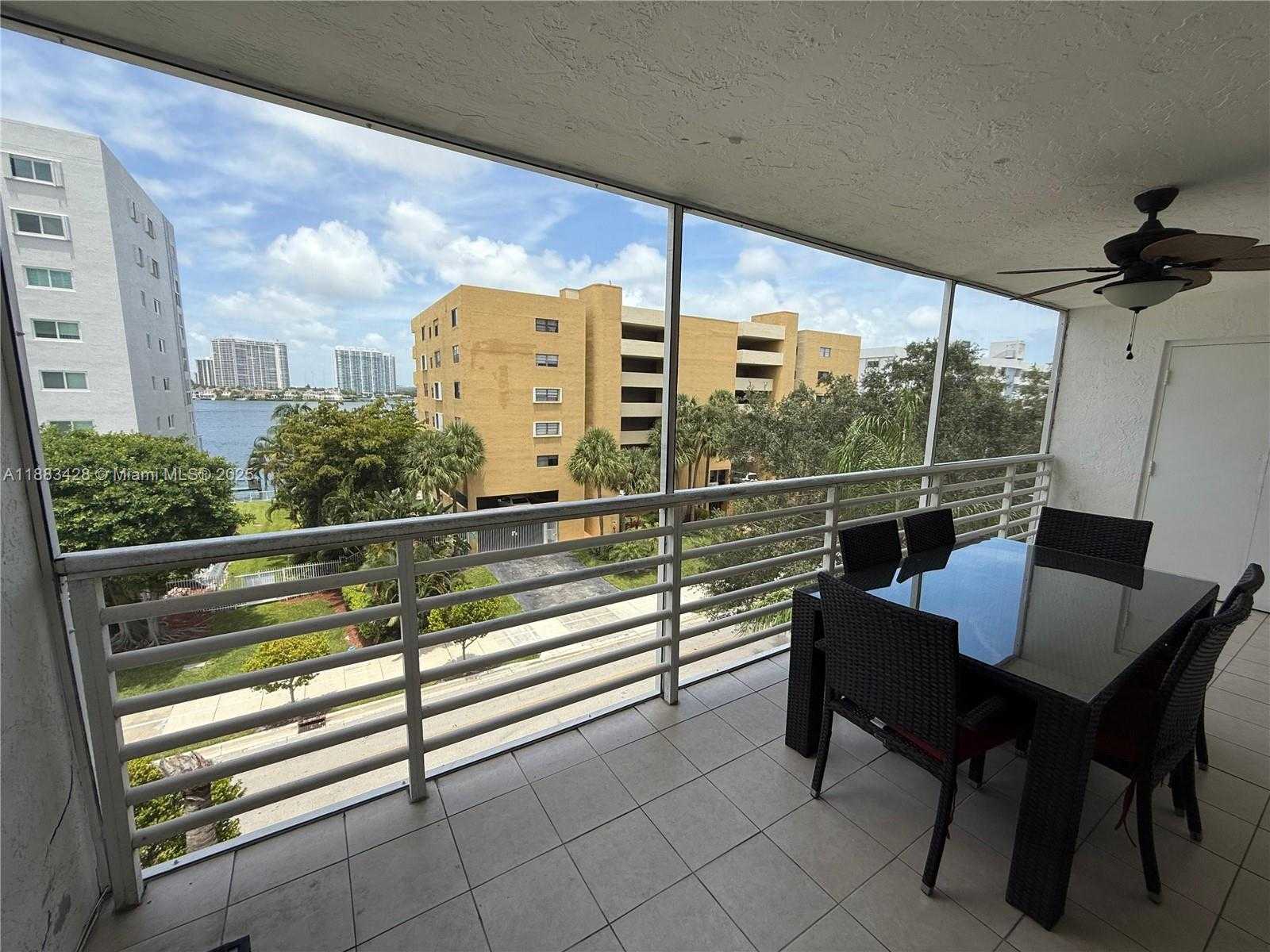 Small Image of 17801 NORTH BAY RD #505, Sunny Isles Beach Number 24