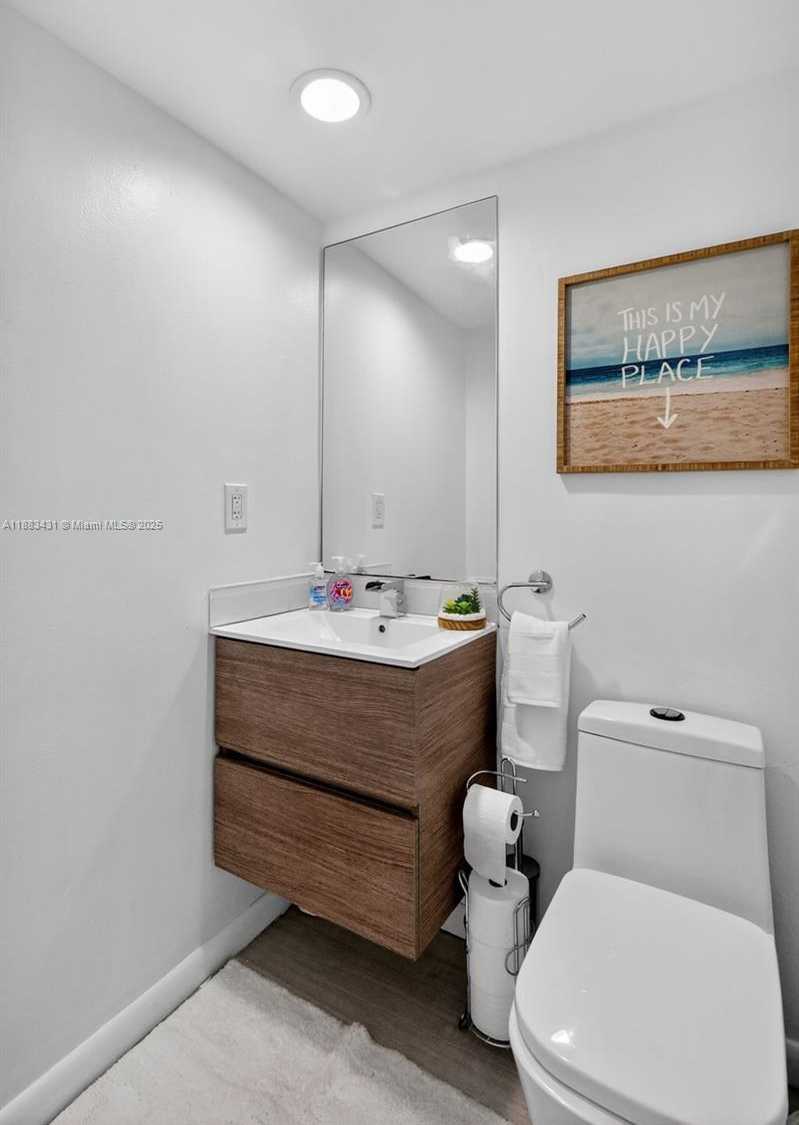 Small Image of 4001 SOUTH OCEAN DR #14G, Hollywood Number 13