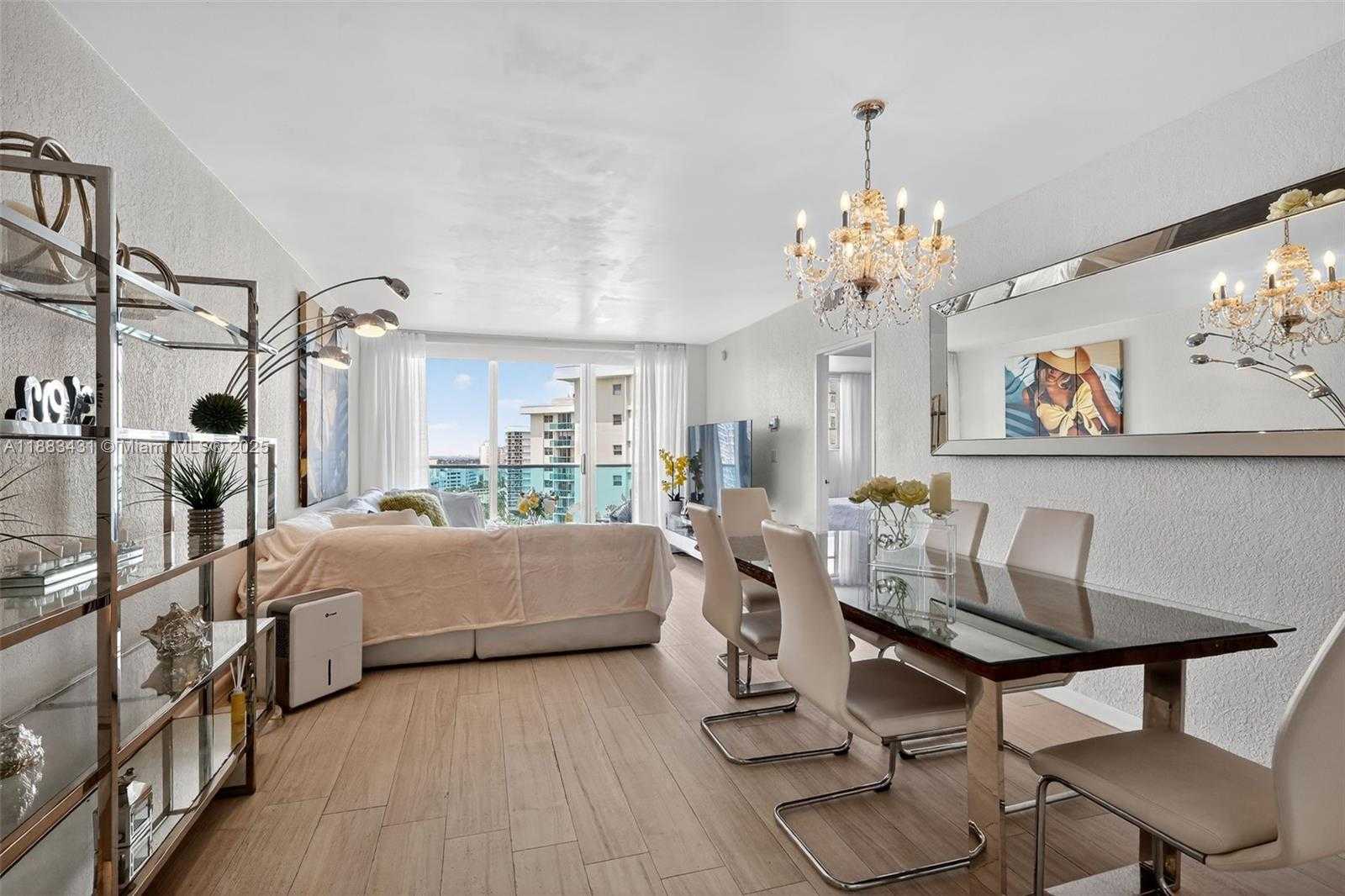 Small Image of 4001 SOUTH OCEAN DR #14G, Hollywood Number 3