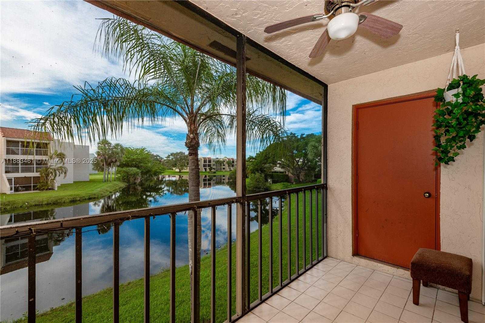 Small Image of 150 LAKEVIEW DR #205, Weston Number 27