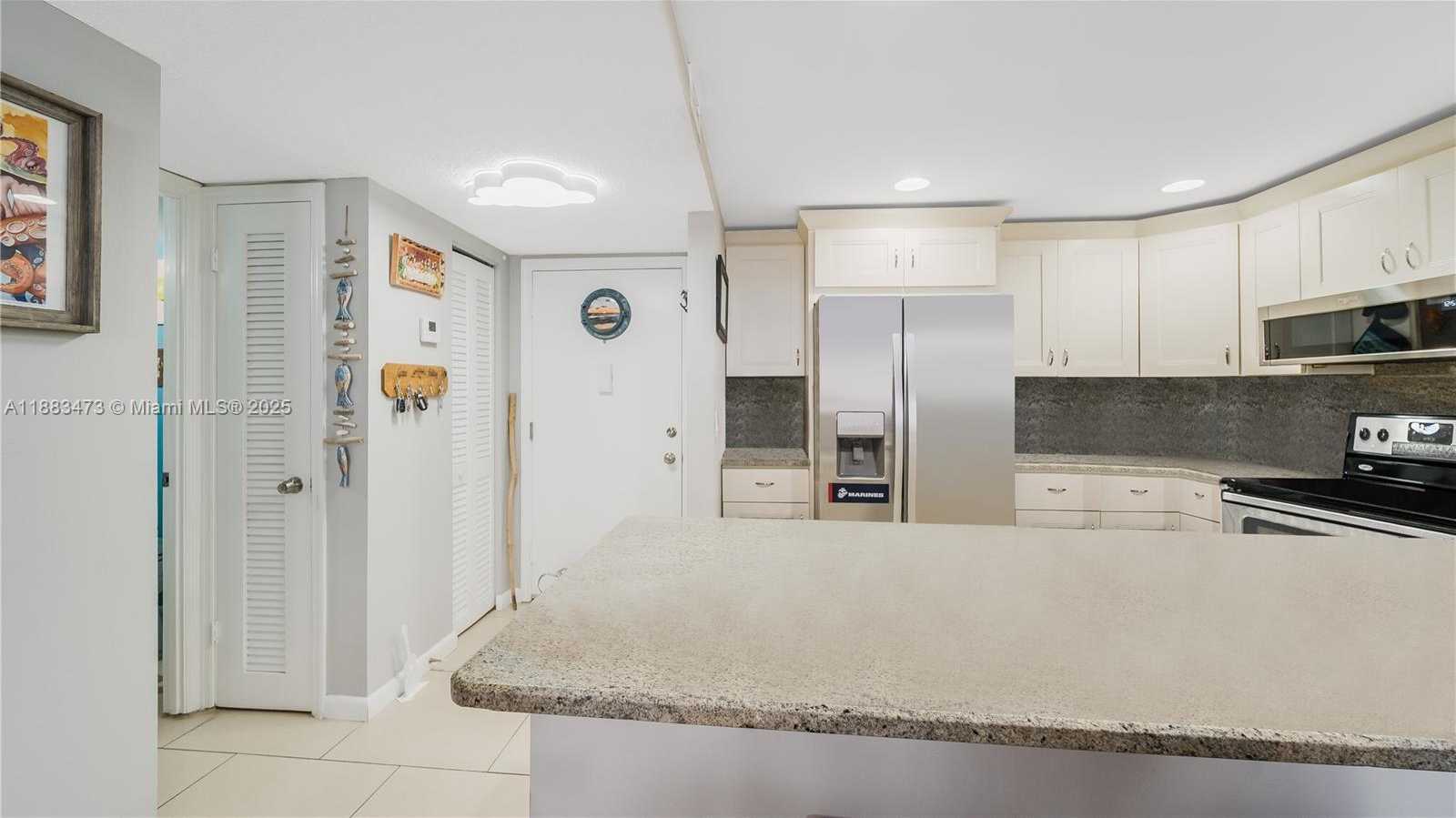 Small Image of 1825 SOUTH OCEAN DR #504, Hallandale Beach Number 3