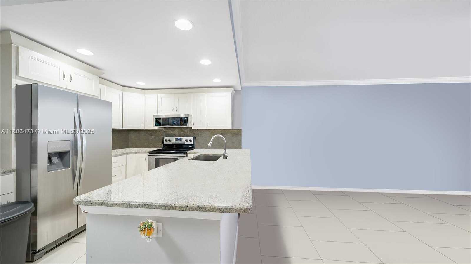 Small Image of 1825 SOUTH OCEAN DR #504, Hallandale Beach Number 6