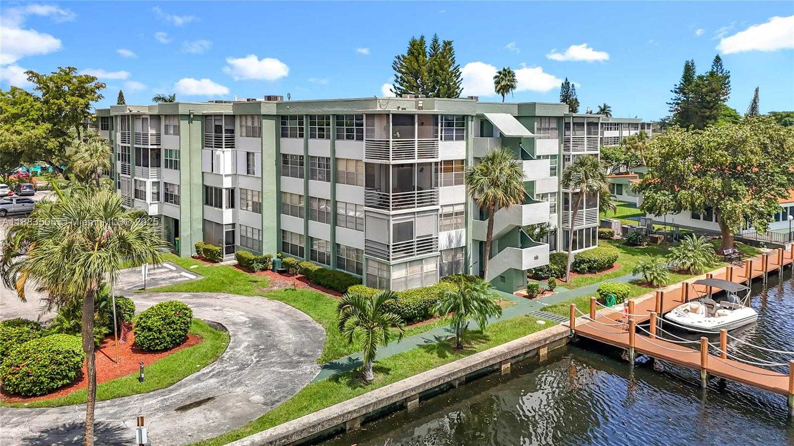 Small Image of 2751 TAFT ST #304, Hollywood Number 38